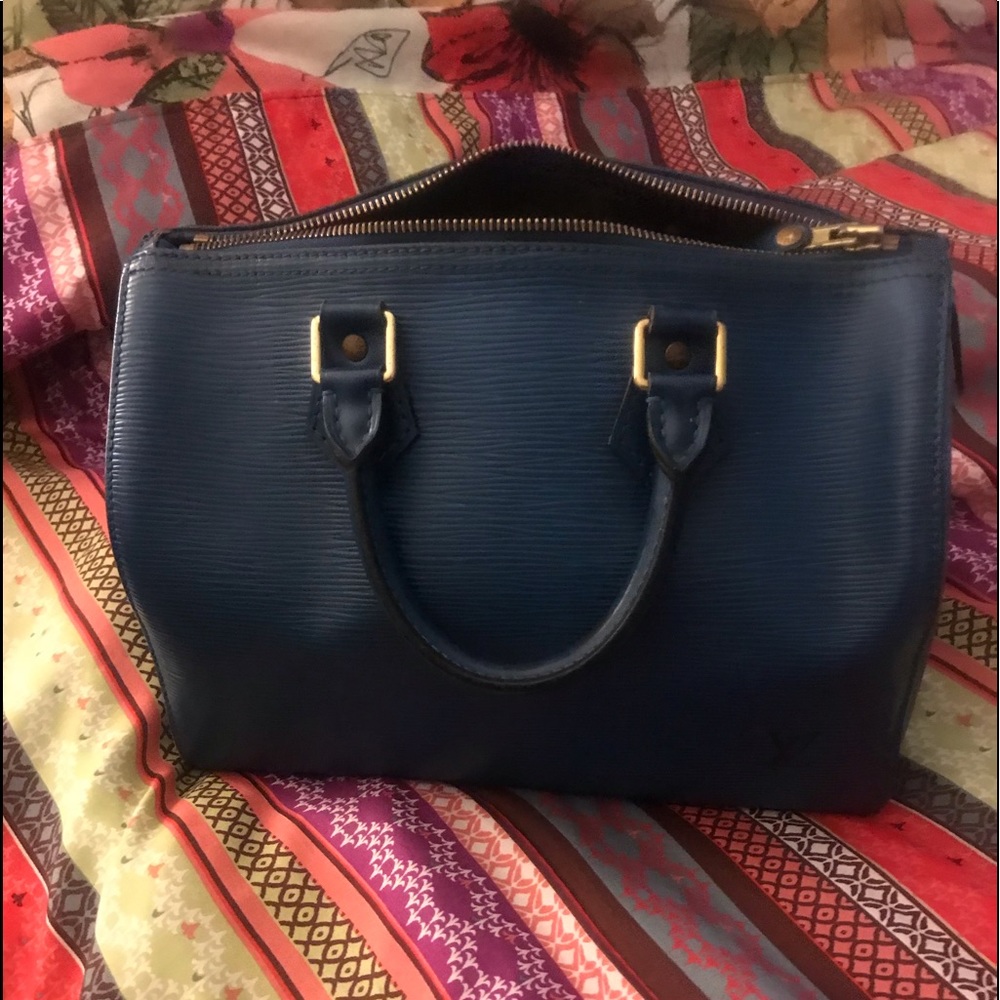 Blue Louis Vuitton speedy 25